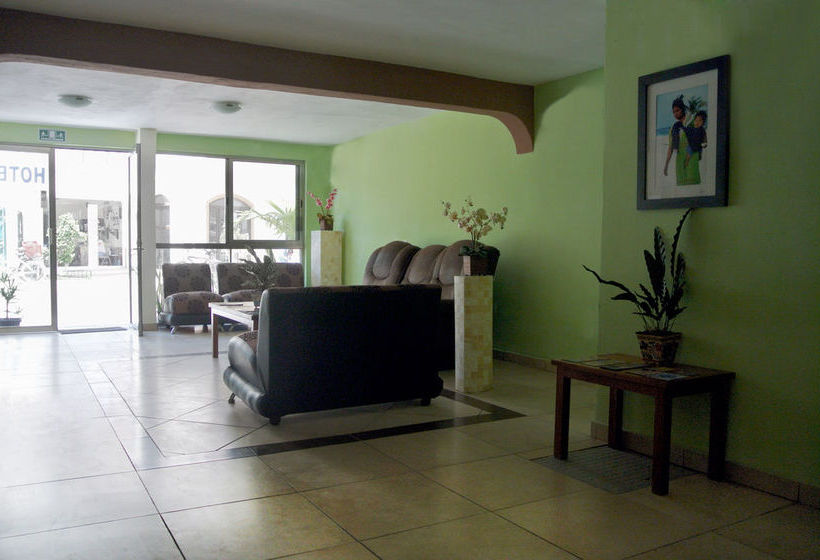 فندق Maya Del Centro