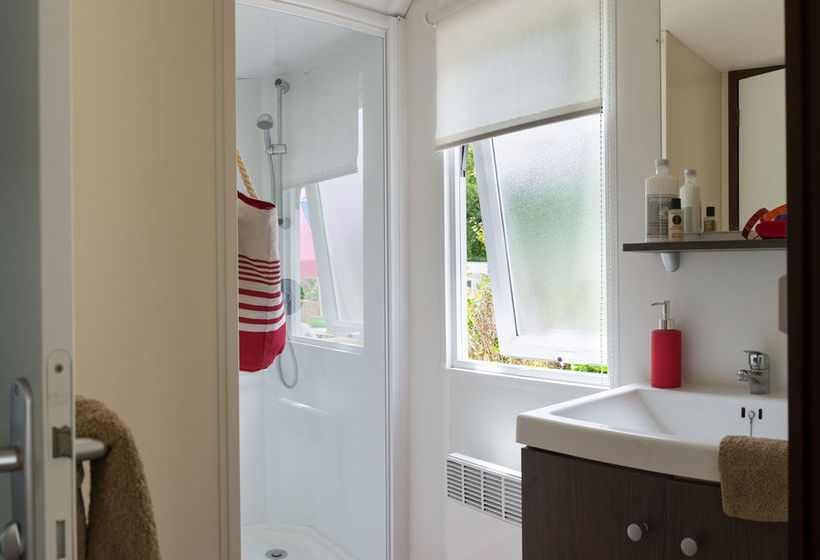 ホテル Camping Officiel Siblu Domaine De Litteau