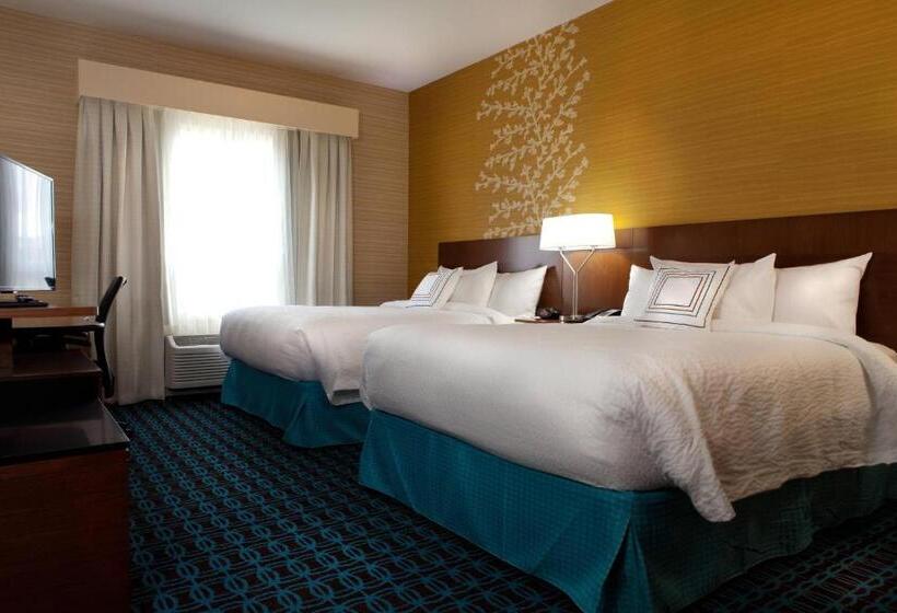 בית מלון כפרי Fairfield Inn & Suites By Marriott Lethbridge