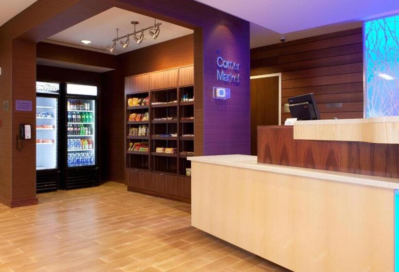 فندق Fairfield Inn & Suites By Marriott Lethbridge