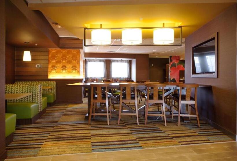 فندق Fairfield Inn & Suites By Marriott Lethbridge