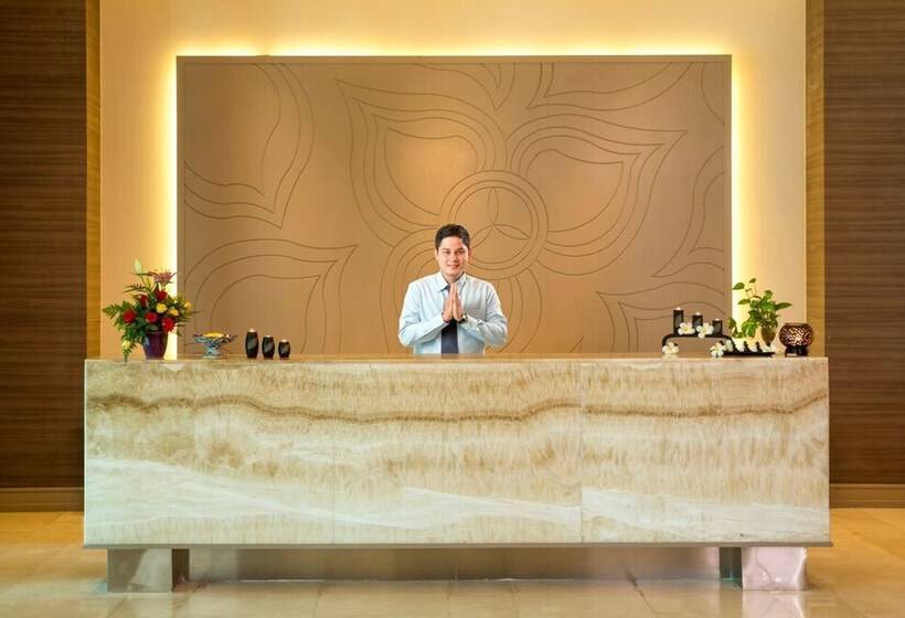 ホテル Garden City