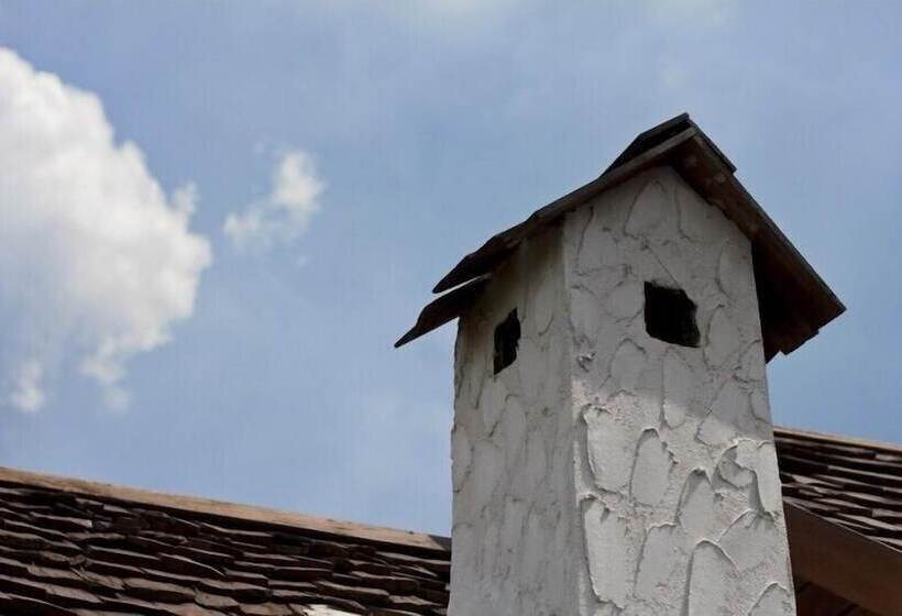 Отель Gin's Maekhong View Resort & Spa