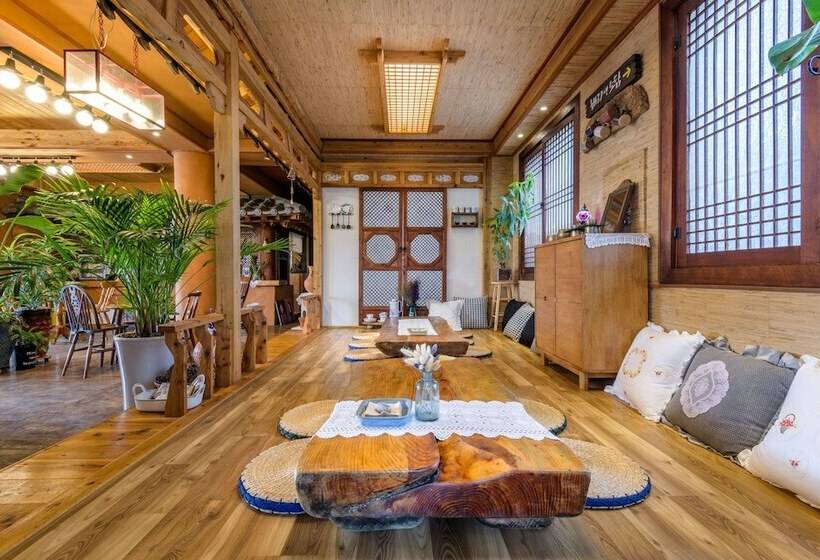 酒店 Harry And Sodam