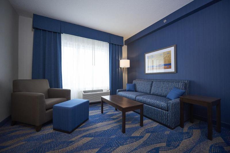 ホテル Holiday Inn Express & Suites St. John S Airport, An Ihg