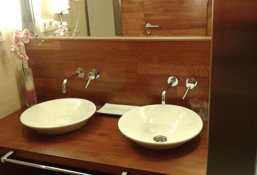 בית מלון כפרי Hospedería San Juan De La Peña