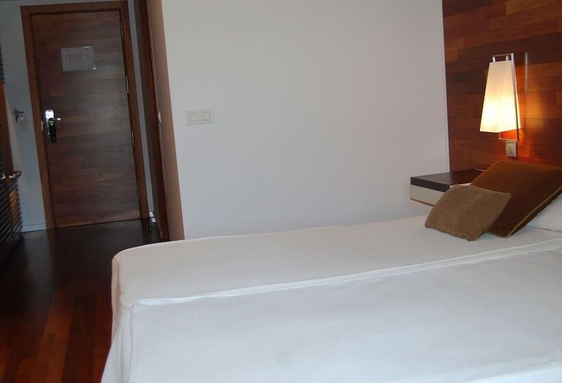 בית מלון כפרי Hospedería San Juan De La Peña