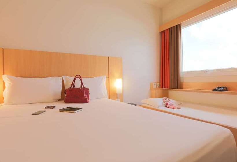 호텔 Ibis Montes Claros Shopping