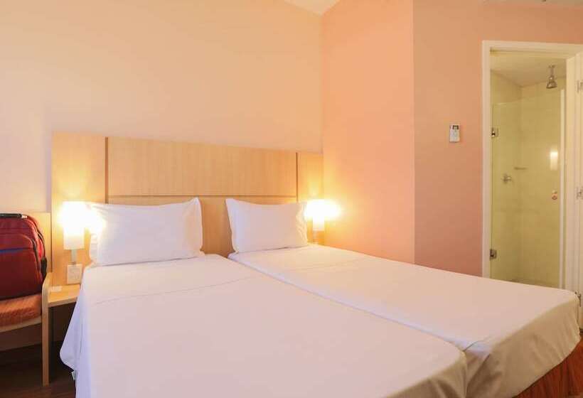 호텔 Ibis Montes Claros Shopping