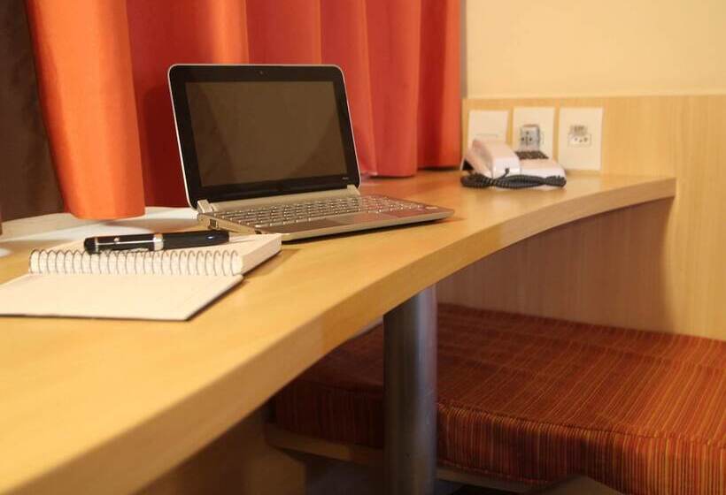 호텔 Ibis Montes Claros Shopping