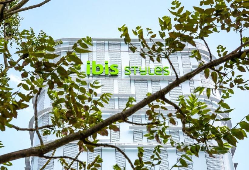 Отель Ibis Styles Paris Charles De Gaulle Airport