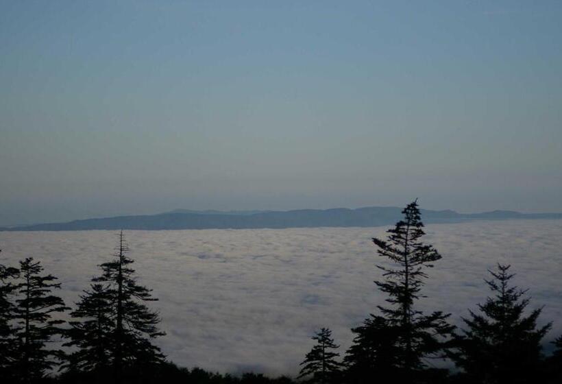 בית מלון כפרי Kamihoroso