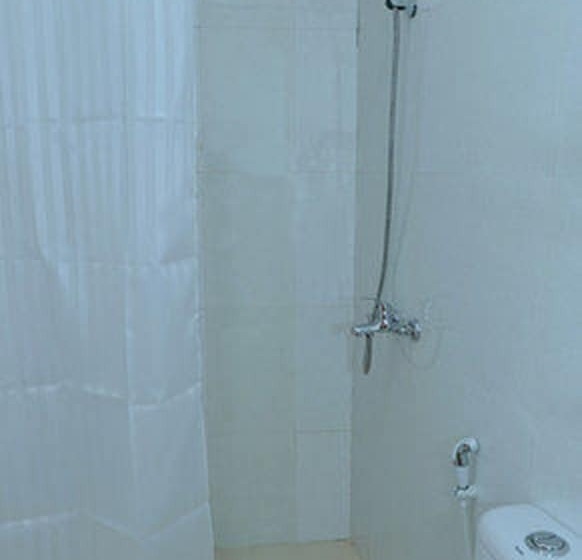 בית מלון כפרי Kimseng Thai