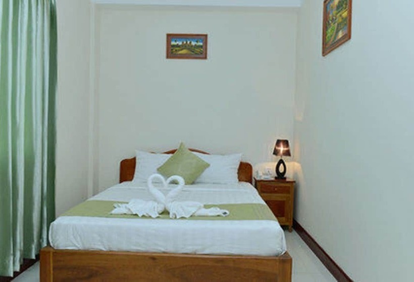 בית מלון כפרי Kimseng Thai