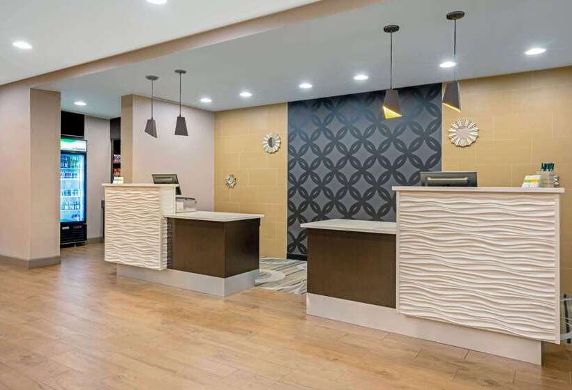 فندق La Quinta By Wyndham Tumwater   Olympia