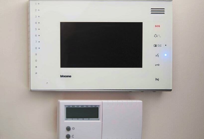 هتل Lir Residence Suites Long Stay