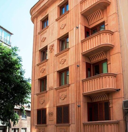 هتل Lir Residence Suites Long Stay