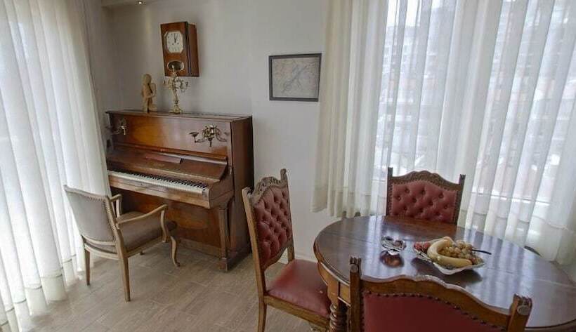 هتل Lir Residence Suites Long Stay