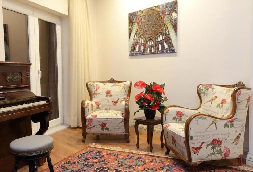 هتل Lir Residence Suites Long Stay