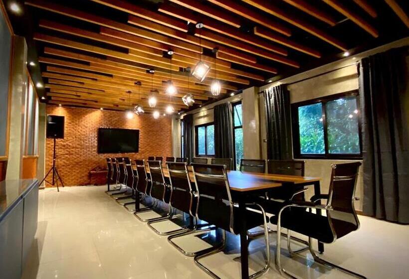 בית מלון כפרי Luisita Central Park