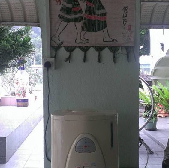 호텔 Lumut Villa Inn Homestay