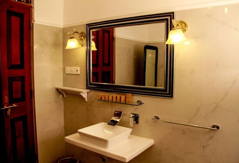 Отель Manor House, Kandy, Lka