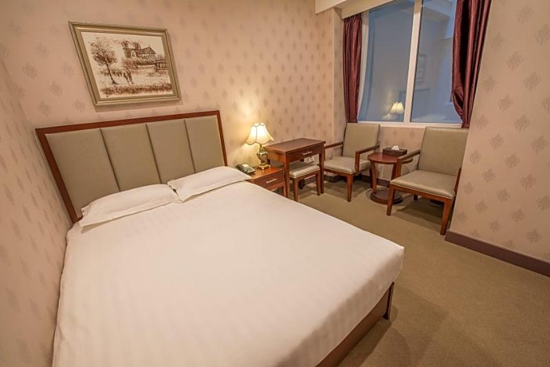 هتل Megaboom City