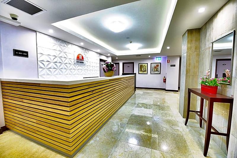 هتل Megaboom City