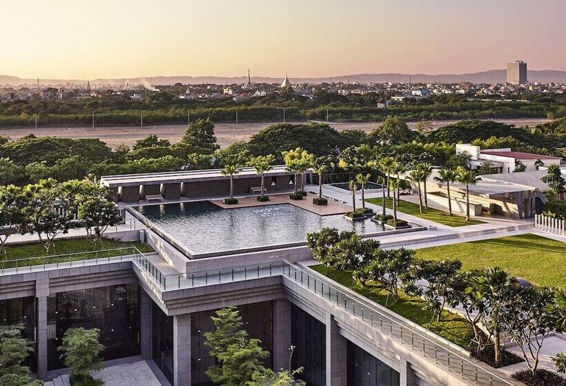 هتل Mingalar Mandalay