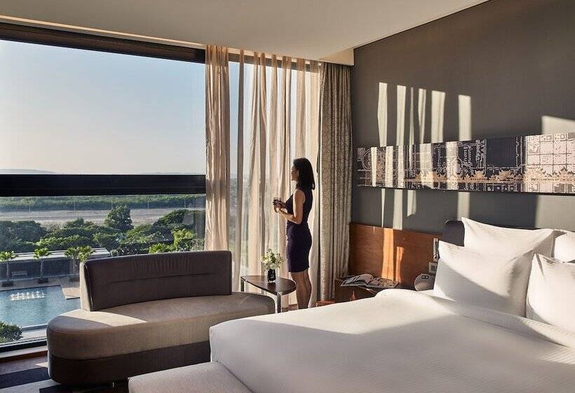 هتل Mingalar Mandalay