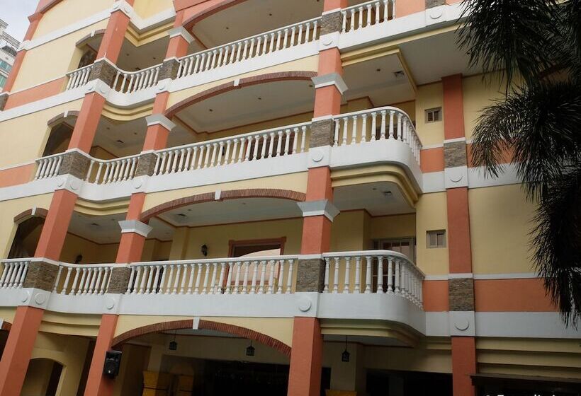 Pacific Breeze Hotel And Resort