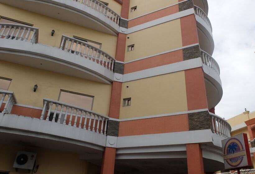 Pacific Breeze Hotel And Resort