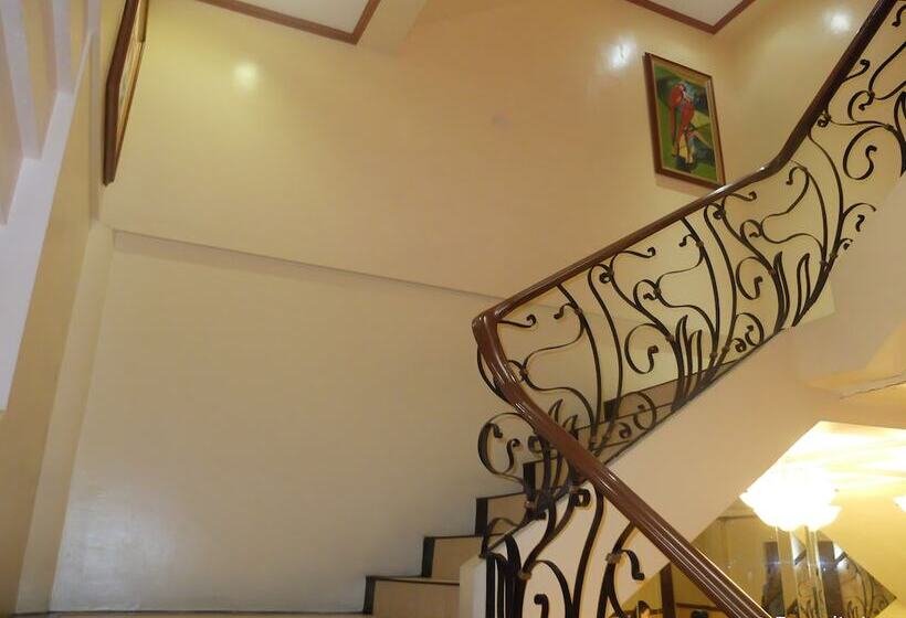 Pacific Breeze Hotel And Resort