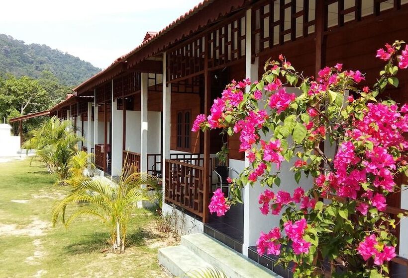 Hotel Pangkor Waterfall Beach Resort