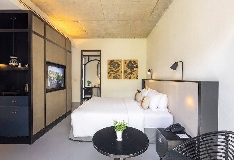 فندق Ping Silhouette