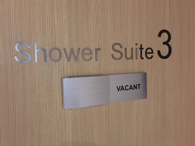 בית מלון כפרי Plaza Premium Lounge Klia   Wellness Spa