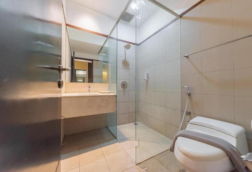 ホテル Reddoorz Plus @ Cipaganti Street 3