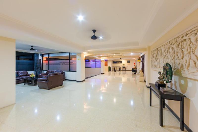 酒店 Reddoorz Plus Near Mall Bali Galeria 2