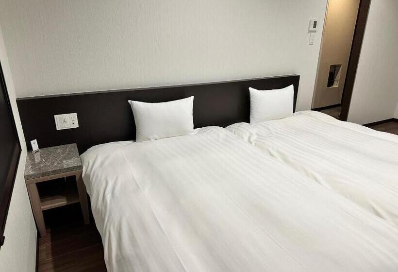 호텔 Reftel Osaka Itami Airport