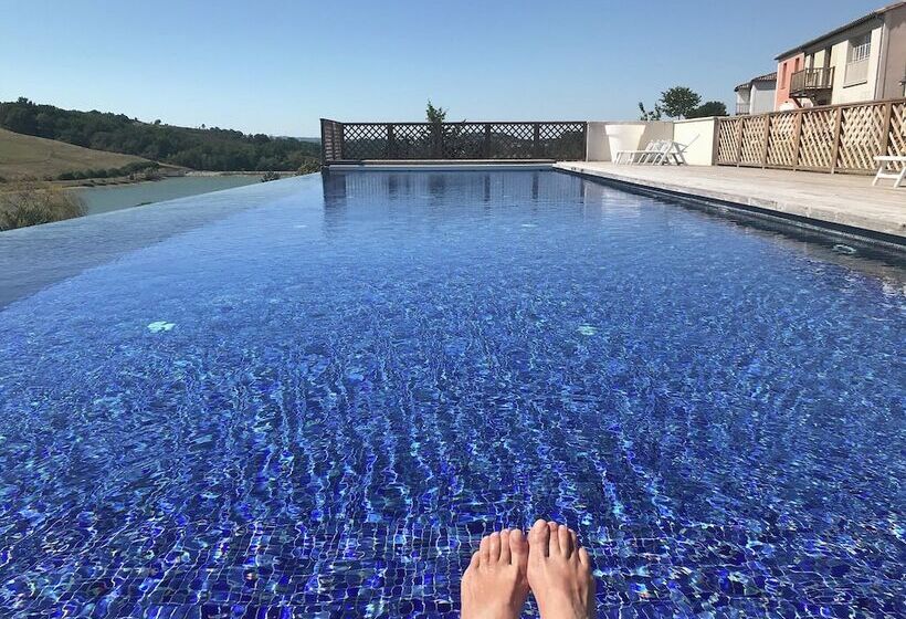 فندق L Oustal Del Carlat