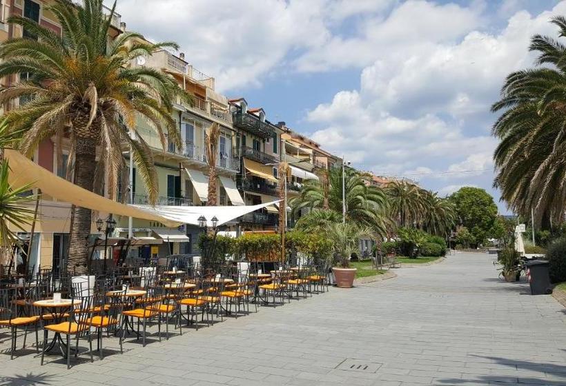 酒店 Riviera Palace Residence