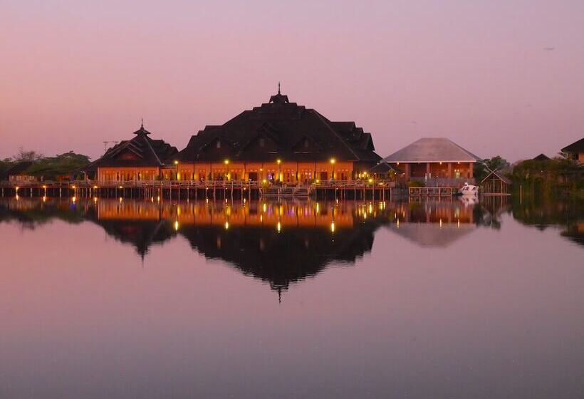 ホテル Royal Nadi Resort