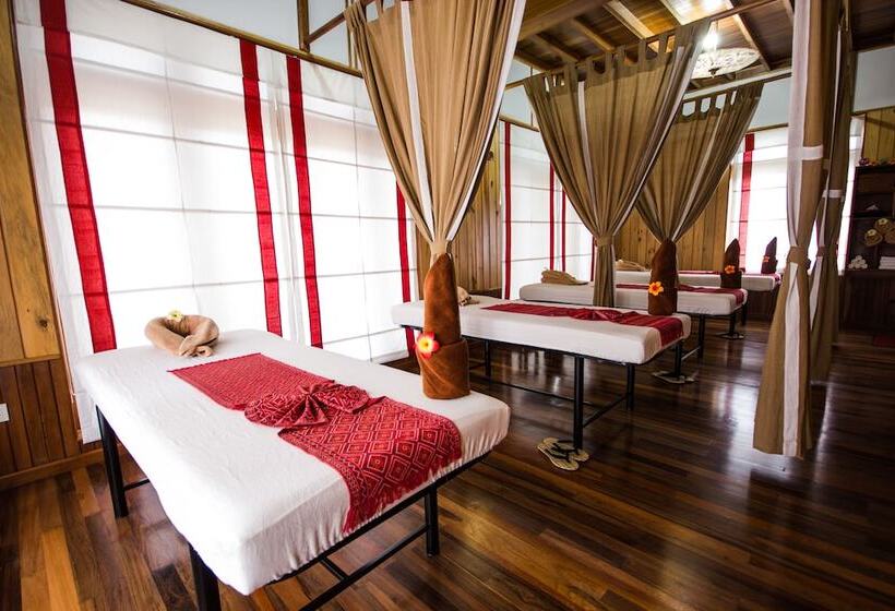 ホテル Royal Nadi Resort