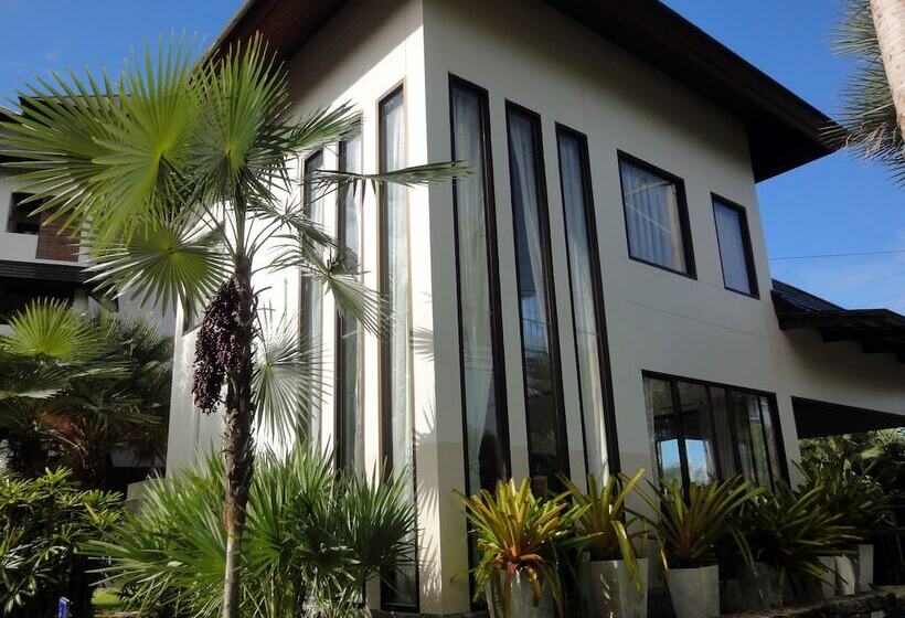 בית מלון כפרי Royal Place Banchang