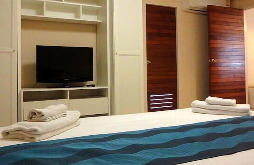 בית מלון כפרי Royal Place Banchang