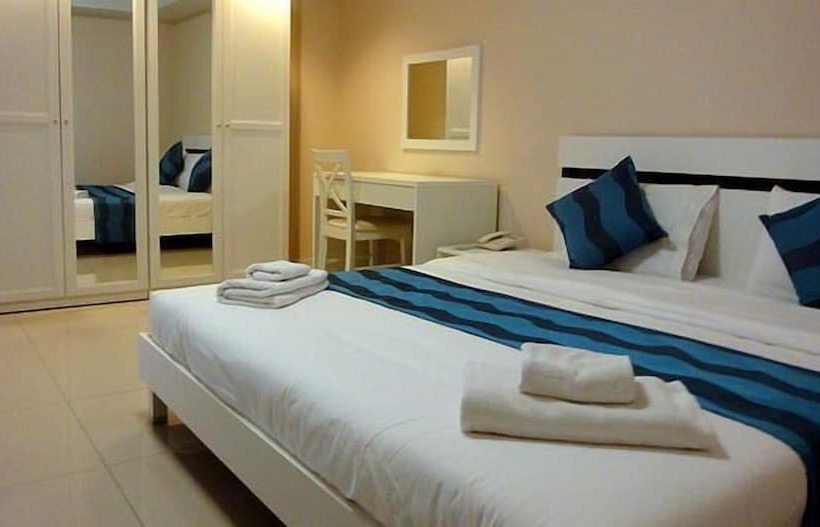 בית מלון כפרי Royal Place Banchang