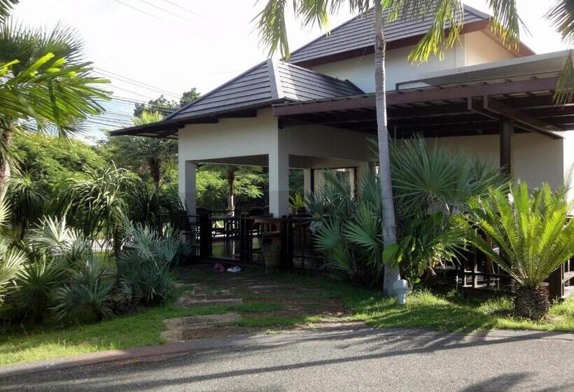 בית מלון כפרי Royal Place Banchang