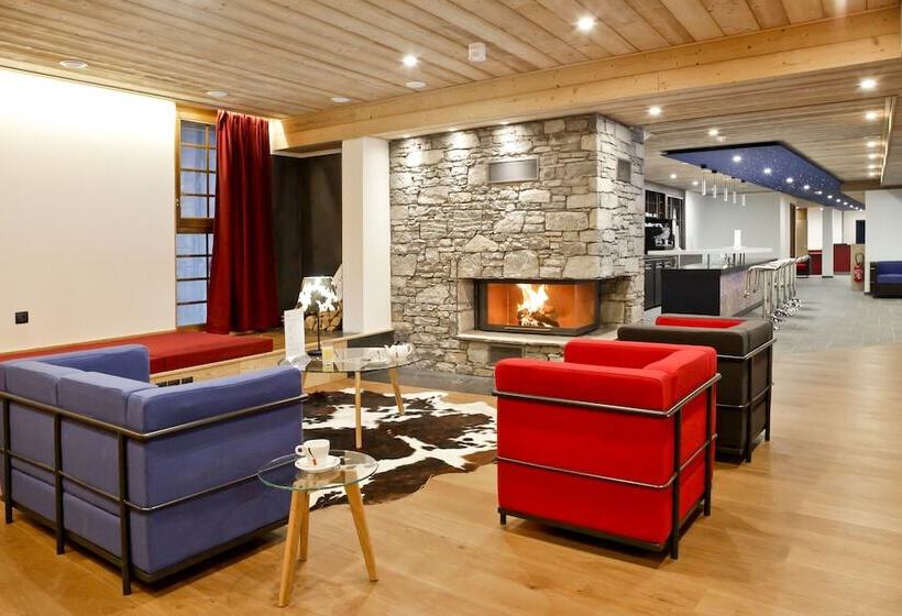 Отель Résidence Prestige Odalys Les Fermes De Châtel