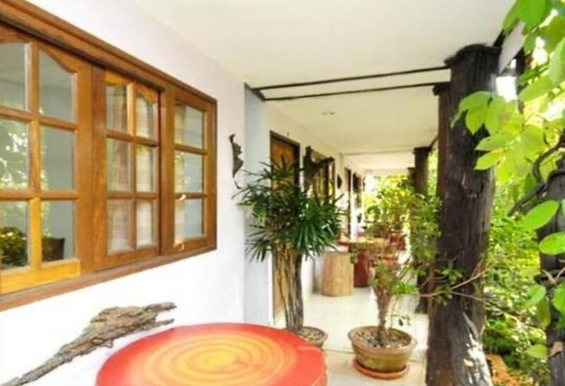 호텔 Ruan Mai San Ngam Resort Sha Plus