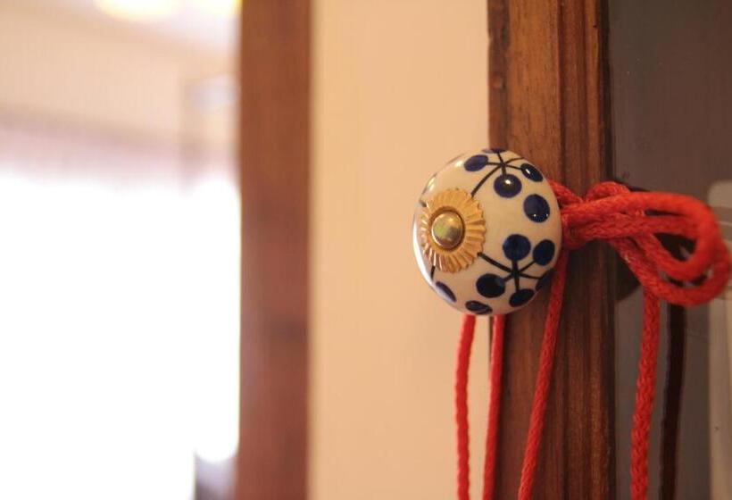 فندق Rustic River Boutique